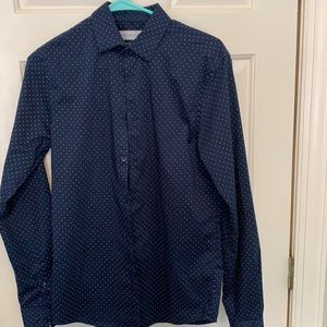 Men’s dress shirt